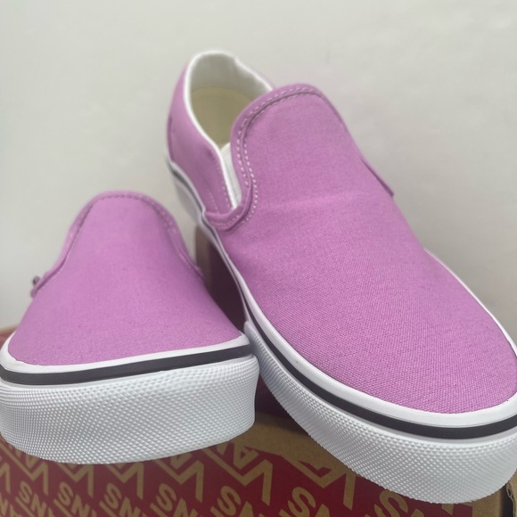 Vans Kids Slip-On Sneakers - Light Purple - Picture 5 of 16